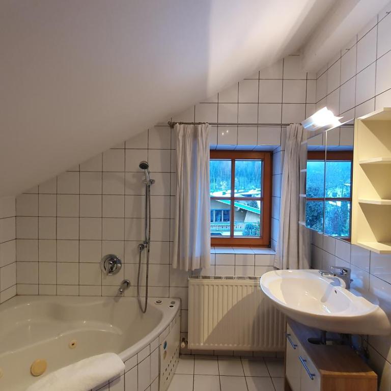 Haus Monika - Penthouse-Apartment - 6