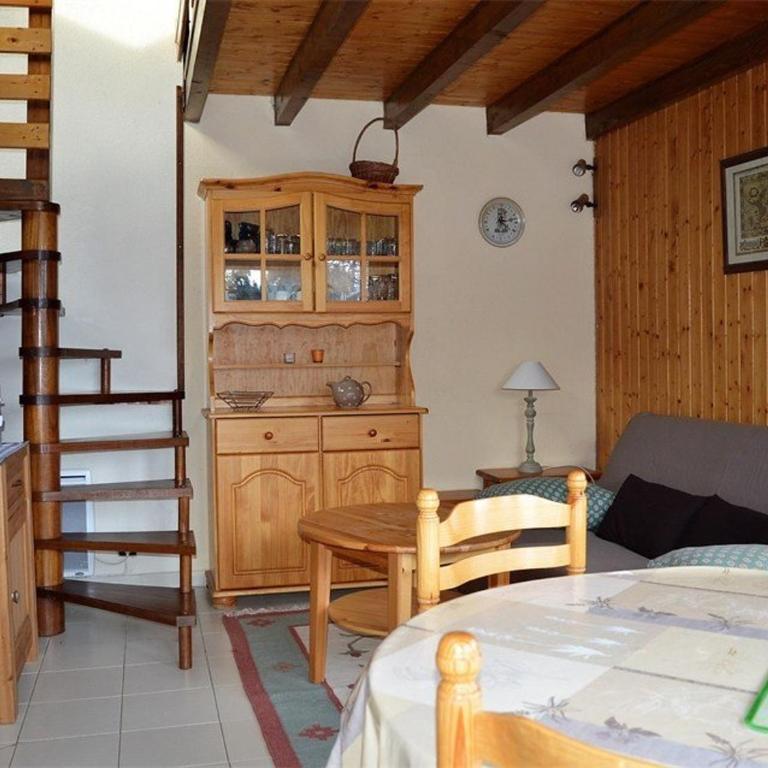 Chalet 2 pièces mezzanine, 7 pers, animaux admis, balcon, cuisine équipée - FR-1-592-27 - Chalet (7 Adults) - 7