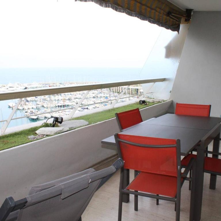 Villeneuve-Loubet : Appartement avec Terrasse, Climatisation et Garage - FR-1-252A-34 - Apartment (4 Adults) - 4