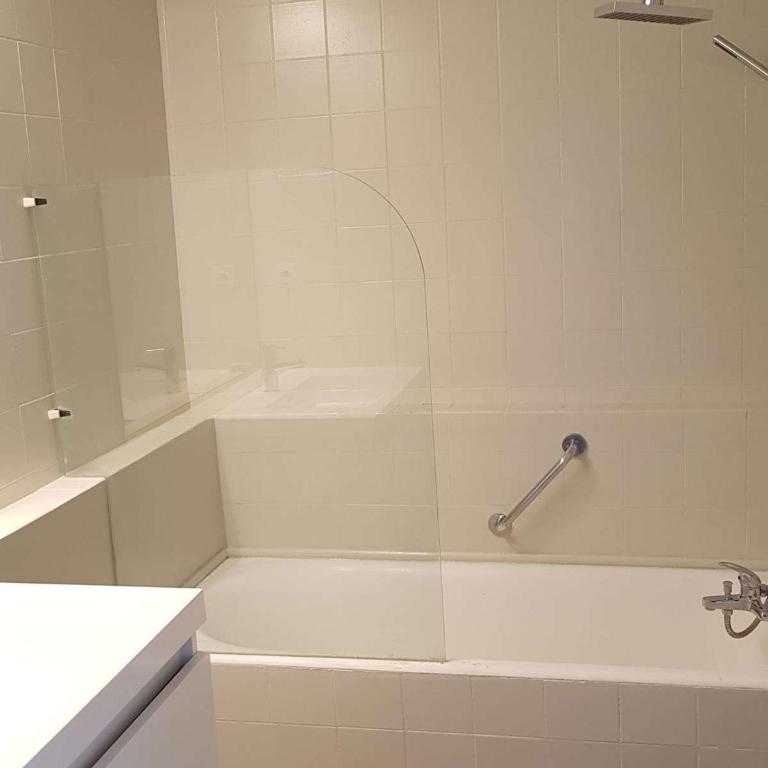 Villeneuve-Loubet : Appartement avec Terrasse, Climatisation et Garage - FR-1-252A-34 - Apartment (4 Adults) - 9