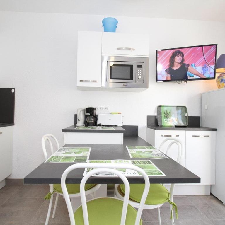 T1 Rénové près des Thermes, Parking Privé, Balaruc-les-Bains - FR-1-553-125 - Appartement (4 Adultes) - 3