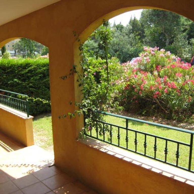 Appartement T3 avec grand jardin privé, climatisation et parking - FR-1-100-205 - Appartement (6 Adultes) - 2