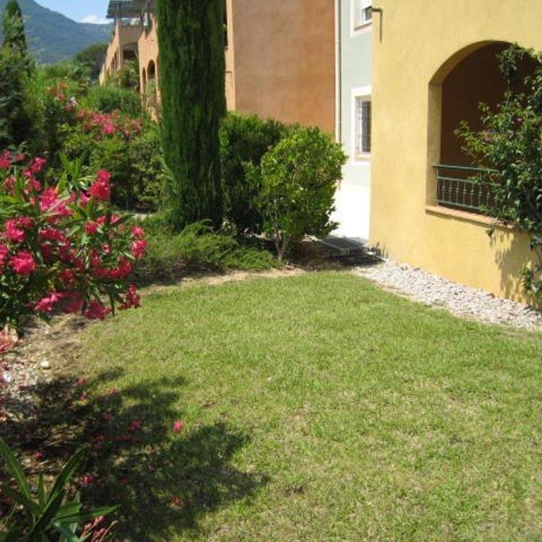 Appartement T3 avec grand jardin privé, climatisation et parking - FR-1-100-205 - Appartement (6 Adultes) - 3