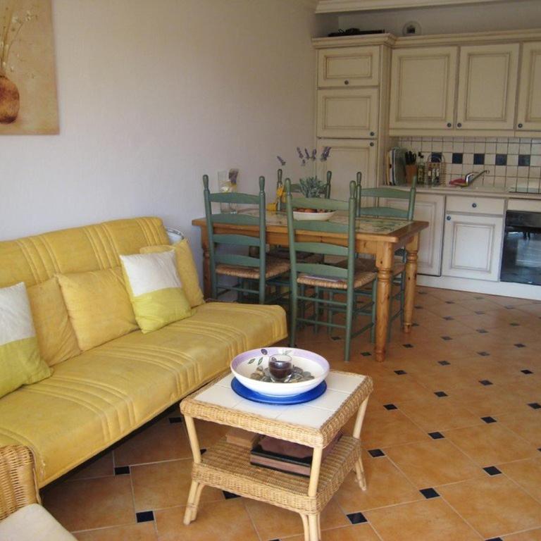 Superbe appartement T3 avec terrasse et parking à Cavalaire-sur-Mer - FR-1-100-206 - Appartamento (6 Adulti) - 3