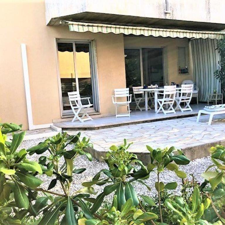 Appartement 3 pièces avec terrasse proche plage à Cavalaire-sur-Mer - FR-1-226B-66 - Appartamento (5 Adulti) - 2
