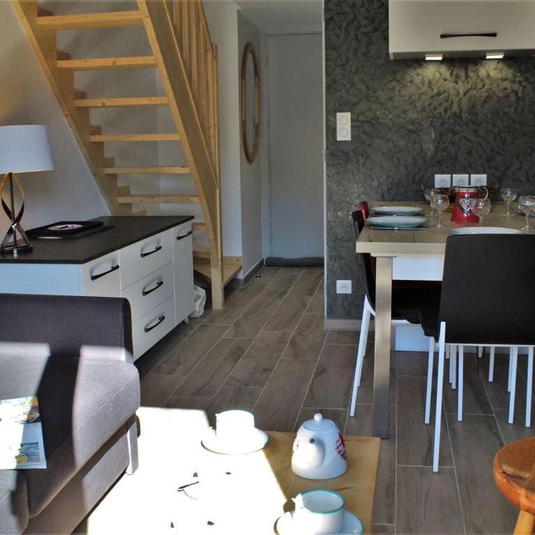 Studio rénové, mezzanine, 6 pers, balcon, proche téléski - Appartement 1 Chambre - 2