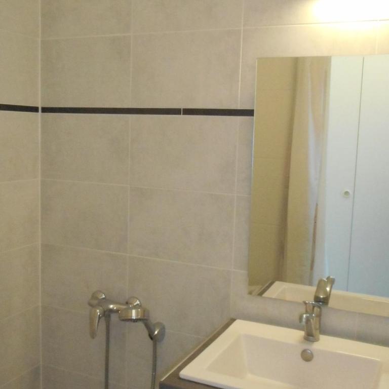 Studio Accessible 2-4 Pers avec Terrasse Vue Mer WiFi - FR-1-252A-29 - Apartamento (4 adultos) - 6