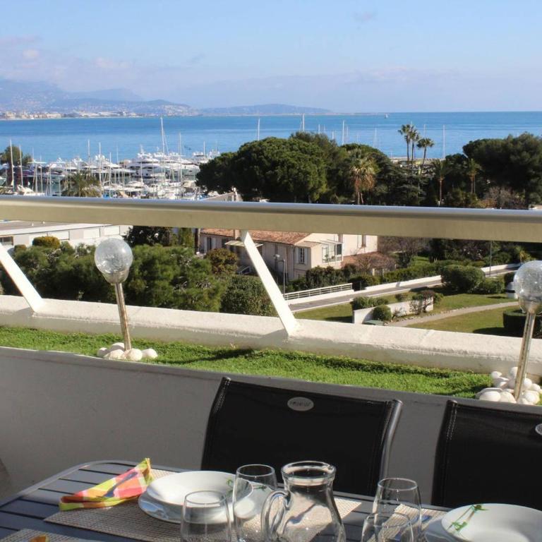 Appartement 2P, 4 couchages, climatisé avec parking à Villeneuve-Loubet Plage - FR-1-252A-30 - Apartment (4 Erwachsene) - 1