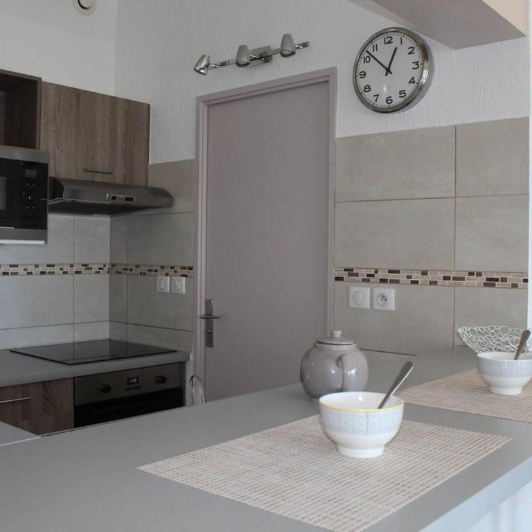 Appartement 2P, 4 couchages, climatisé avec parking à Villeneuve-Loubet Plage - FR-1-252A-30 - Apartment (4 Erwachsene) - 6