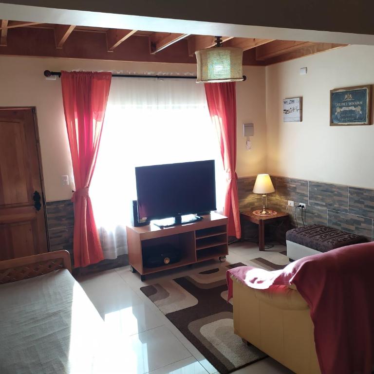 Departamentos Turísticos J&M en Dichato - Three-Bedroom Vacation Home - 3