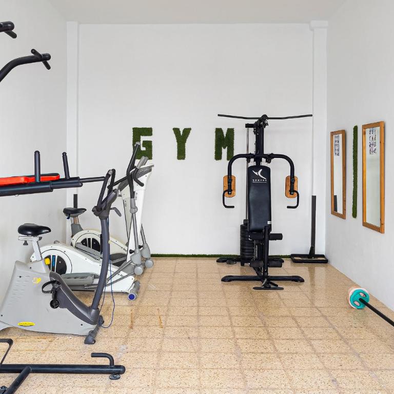 Modern Oasis with Sun & Style 3 Pools AC WiFi - Apartamento de 1 dormitorio - 30