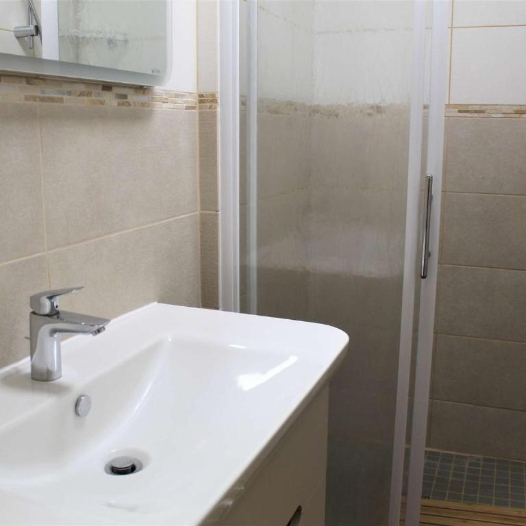 Studio Avec Coin Montagne, Balcon, Proche Pistes et Commerces, 4 Couchages – Vars Les Claux - FR-1-330B-134 - Apartment (4 Erwachsene) - 9