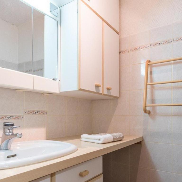 Studio chaleureux avec balcon à Serre-Chevalier, parking et casier à ski – 4 personnes - Appartement 1 Chambre - 5