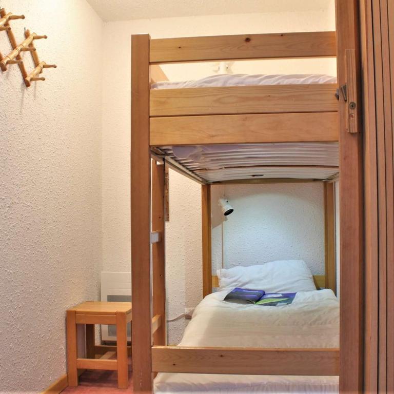 Appartement cosy 2 pièces, 6 couchages, pied des pistes, Risoul 1850 - Appartement 1 Chambre - 12