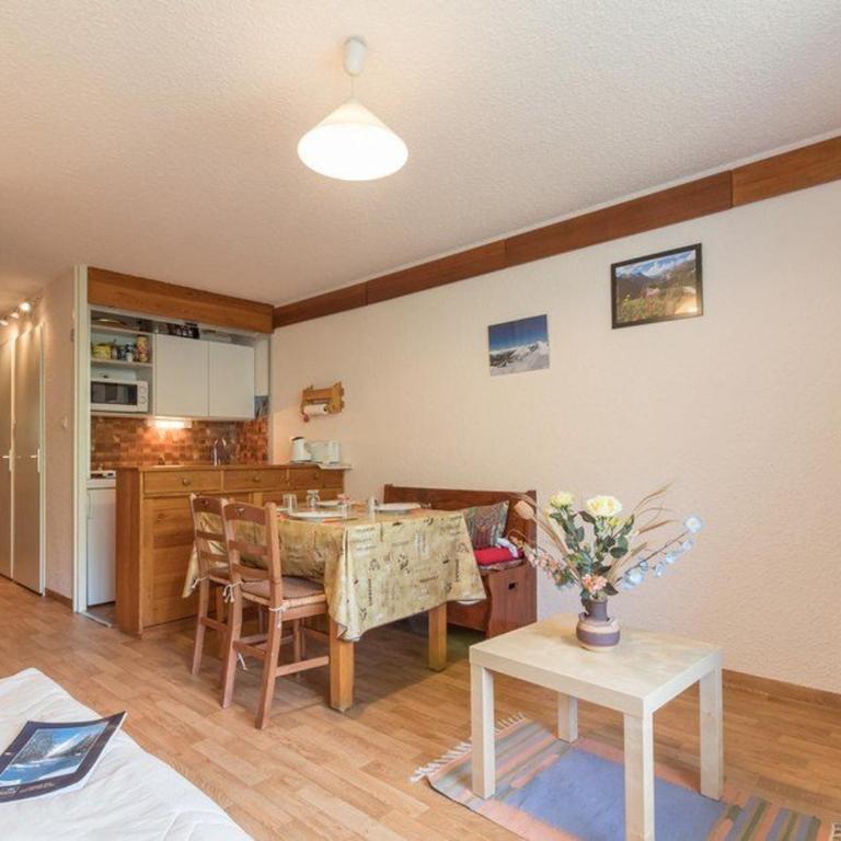 Séjour cosy à Serre-Chevalier : Appart 4 pers, équipé, prox. pistes, parking inclus, services optionnels - FR-1-330E-1 - Appartement (4 Adultes) - 2