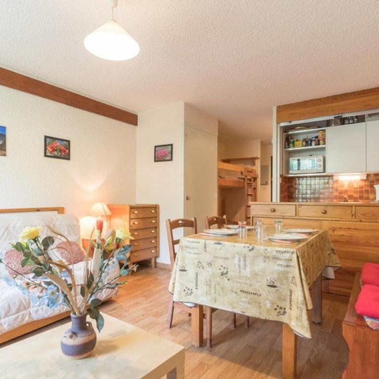 Séjour cosy à Serre-Chevalier : Appart 4 pers, équipé, prox. pistes, parking inclus, services optionnels - FR-1-330E-1 - Appartement (4 Adultes) - 3