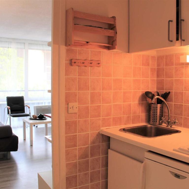 Appartement idéal pour 4 à Vars, proche pistes et commerces, parking inclus - FR-1-330B-94 - Appartamento (4 Adulti) - 10