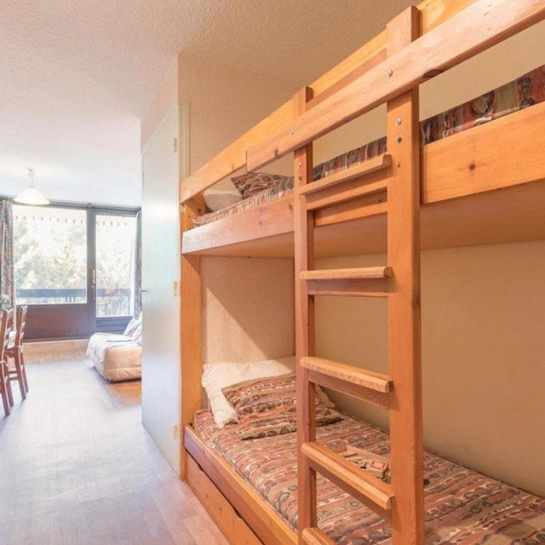 Séjour cosy à Serre-Chevalier : Appart 4 pers, équipé, prox. pistes, parking inclus, services optionnels - FR-1-330E-1 - Appartement (4 Adultes) - 10
