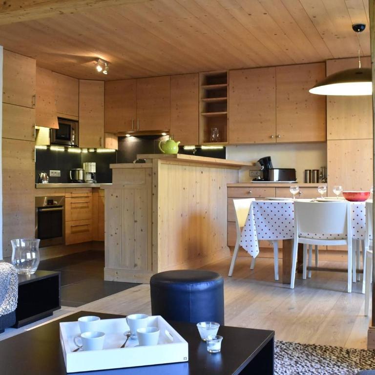 Appartement Montagne 4 Pièces, 6 Pers, Parking, Tennis, Près Pistes - Méribel - Three-Bedroom Apartment - 1