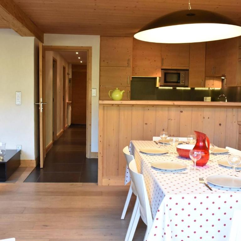 Appartement Montagne 4 Pièces, 6 Pers, Parking, Tennis, Près Pistes - Méribel - Three-Bedroom Apartment - 15