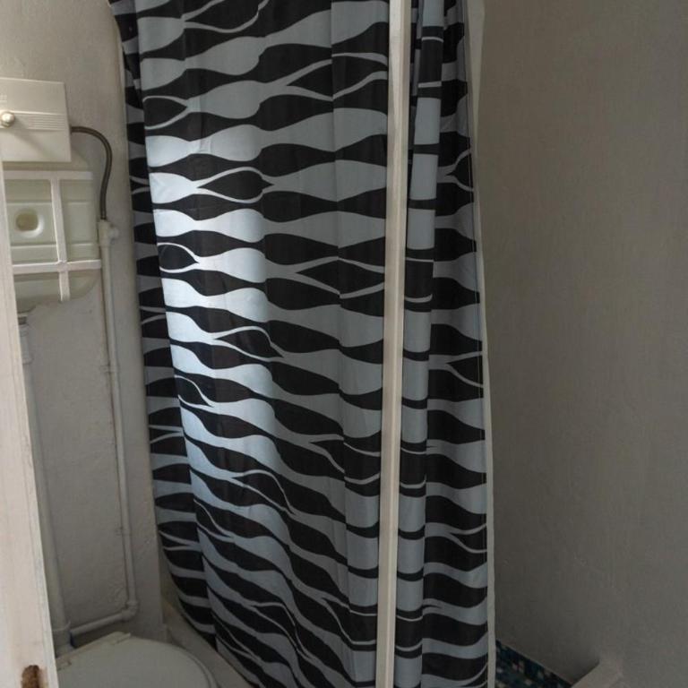 Luminoso 2 Ambientes - Zona Güemes - Apartamento de 1 dormitorio - 5