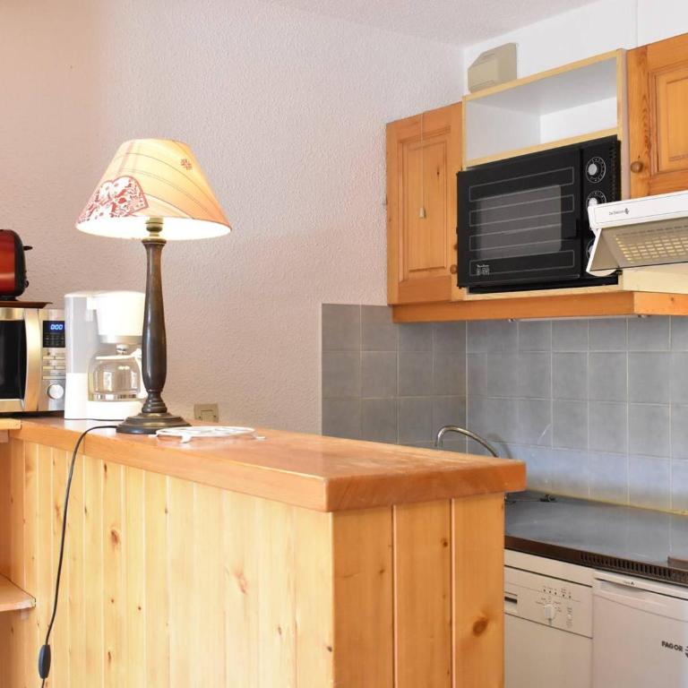 Studio cosy avec balcon, à 150m des pistes et commerces, Méribel - FR-1-180-385 - One-Bedroom Apartment - 9