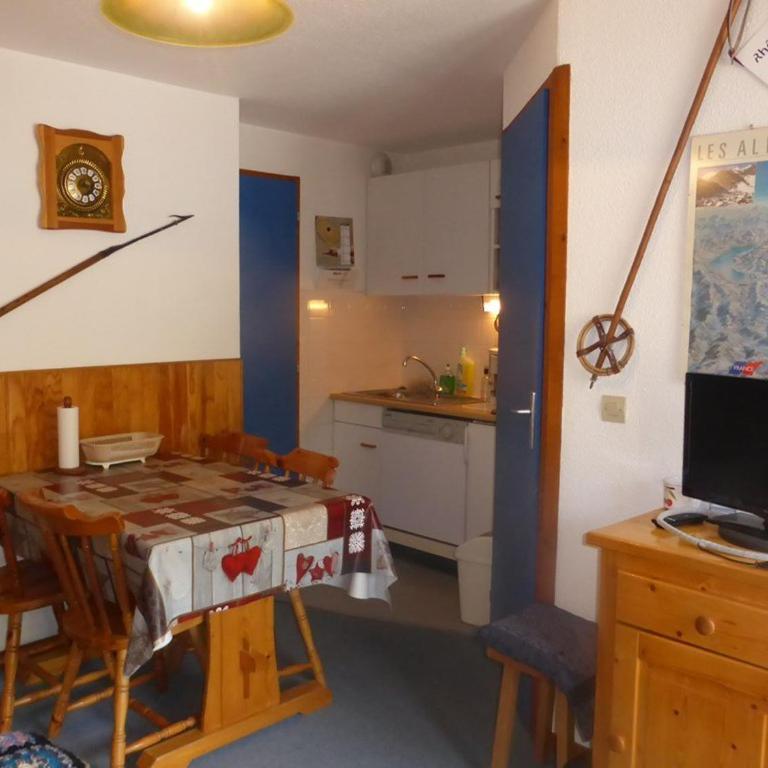Charmant appartement à Arêches-Beaufort avec terrasse, piscine et parking, idéal pour 4 personnes - FR-1-342-139 - Appartement (4 Adultes) - 2