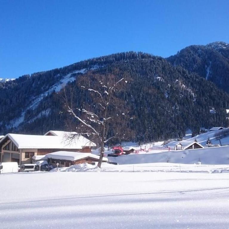 Duplex 2** pour 8 pers. au pied des pistes avec balcon, parking et équipements familials - Appartement 3 Chambres - 11