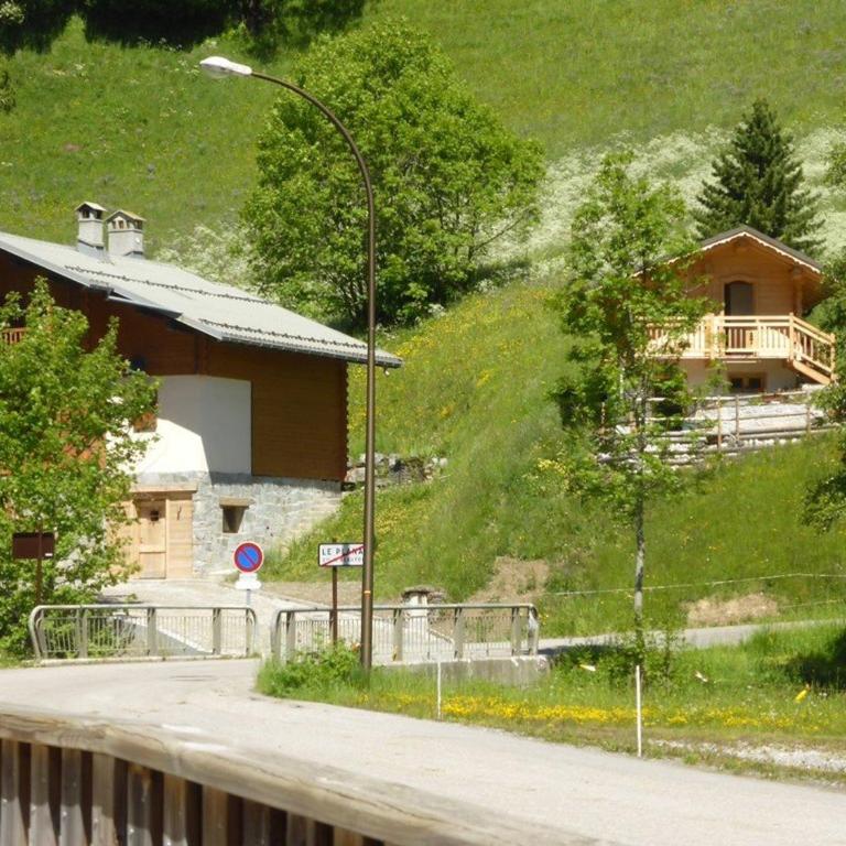 Duplex 2** pour 8 pers. au pied des pistes avec balcon, parking et équipements familials - Appartement 3 Chambres - 12