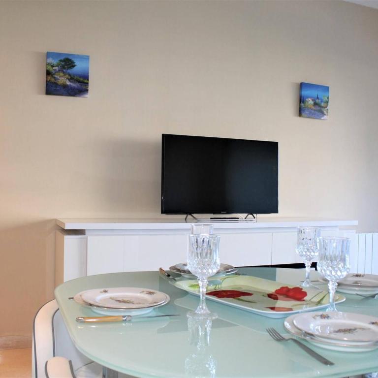 Charmant 2P en bord de mer, 4 couchages, marina, proche gare et centre, parking vélos et scooters - FR-1-252A-9 - Appartement (4 Adultes) - 5