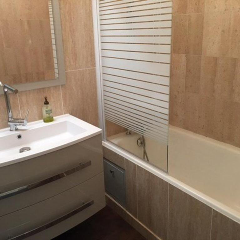 Charmant 2P en bord de mer, 4 couchages, marina, proche gare et centre, parking vélos et scooters - FR-1-252A-9 - Appartement (4 Adultes) - 11