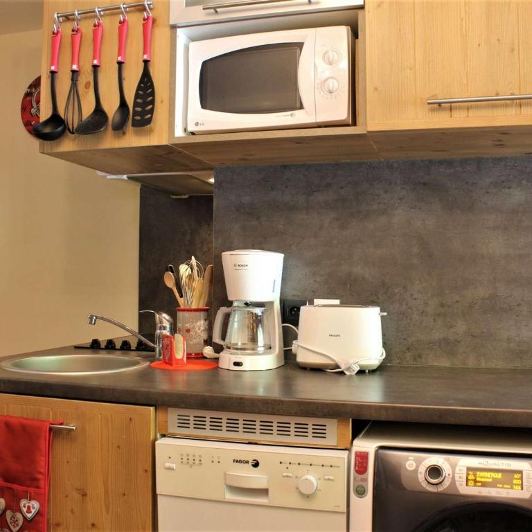 Appartement cosy 2 pièces avec piscine, sauna, proche pistes et commerces à Risoul 1850 - Appartement 1 Chambre - 7