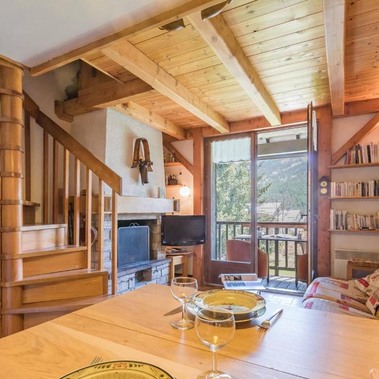 Charmant T2 mezzanine 5 pers, balcon sud, proche centre et pistes, parking privé - Le Monêtier les Bains - Appartement 1 Chambre - 1