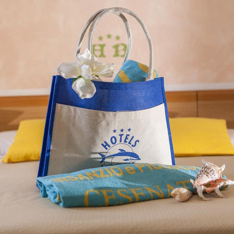 Hotel Bisanzio - Camera Familiare con Vista Mare Laterale (2 Adulti + 1 Bambino) - 10