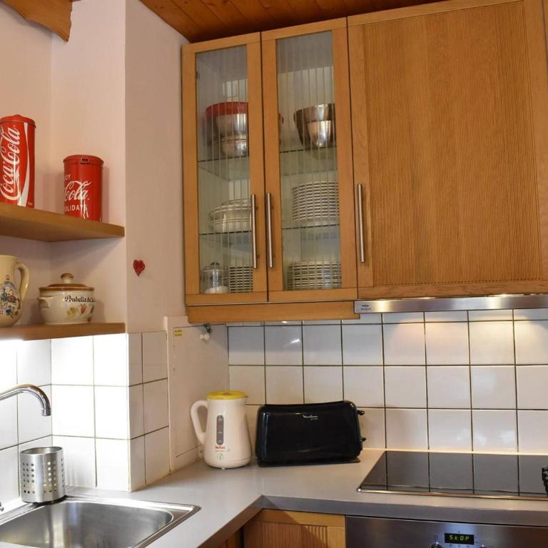 Appartement 3 pièces, 6 pers, proche pistes, parking - FR-1-180-365 - Appartement (6 Adultes) - 3