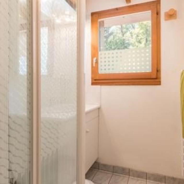 Duplex 3 pièces avec balcon, garage et 6 couchages à La Salle-les-Alpes, proche commerces et pistes - Appartement 2 Chambres - 9