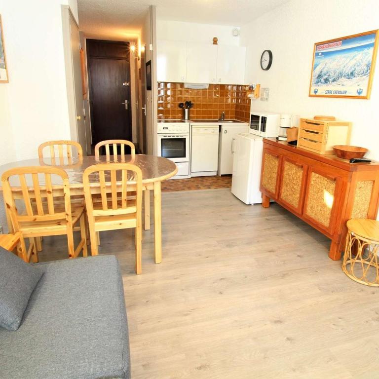 Studio cosy 4 pers à La Salle-les-Alpes, 250m du télécabine, balcon et parking privé - FR-1-330F-54 - Appartement (3 Adultes) - 2