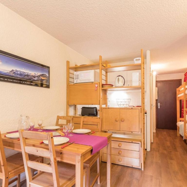 Charmant studio ski-in/ski-out 4 pers. avec piscine, jardin et parking à La Salle les Alpes - FR-1-330F-62 - Appartement (4 Adultes) - 2