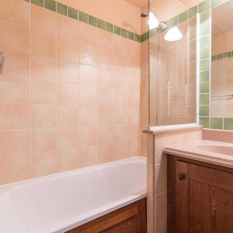 Appartement cosy 2 pièces avec parking, proche pistes - La Salle-les-Alpes - FR-1-330F-46 - Appartement (5 Adultes) - 8
