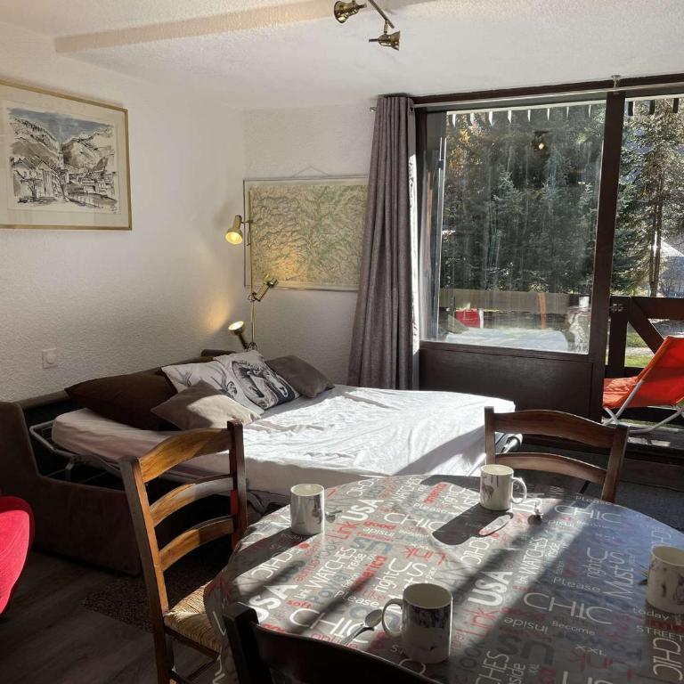 Studio cosy avec coin montagne pour 4 personnes à Chantemerle - Appartement 1 Chambre - 10