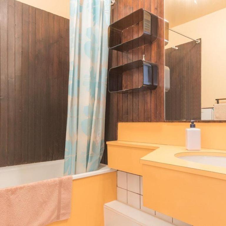 Charmant studio 4 pers à Serre-Chevalier avec balcon, TV, lave-vaisselle - Animaux non admis - Appartement 1 Chambre - 10