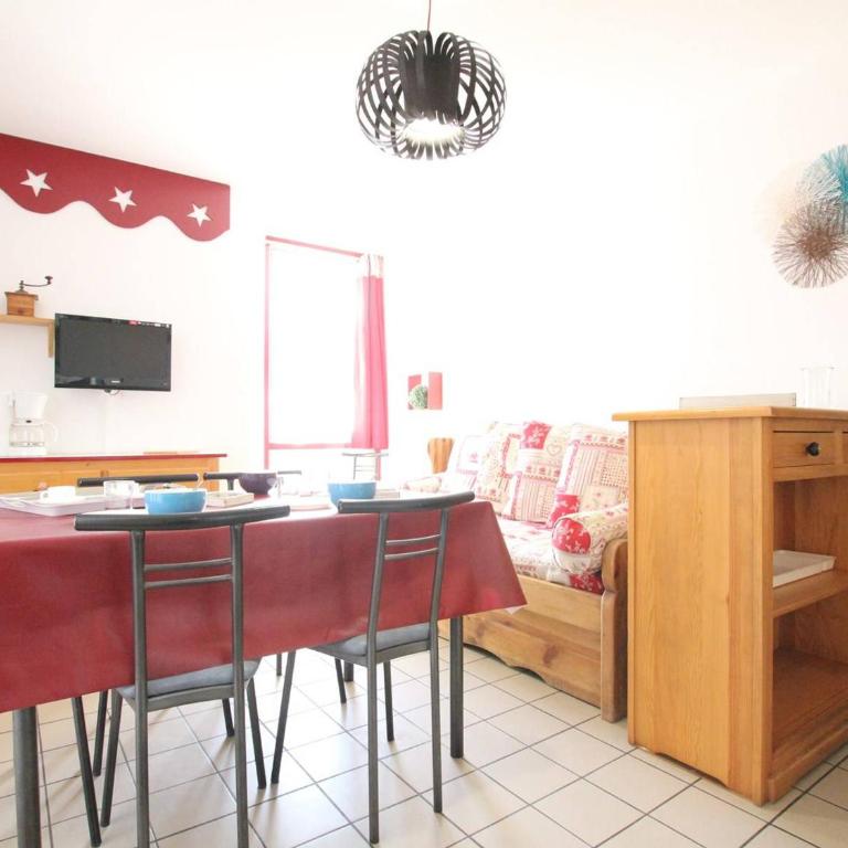 Apt 2P 4-6 Pers Briançon Proche Pistes, Balcon, TV, Cuisine Équipée, Animaux Admis - FR-1-330C-17 - Apartment (6 Adults) - 2