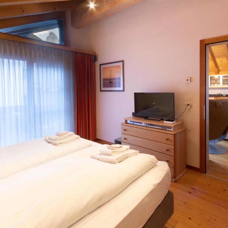 Haus Malva by Zermatt Premium Apartments - Malva 1 - Three-Bedroom Attic Apartment - 32