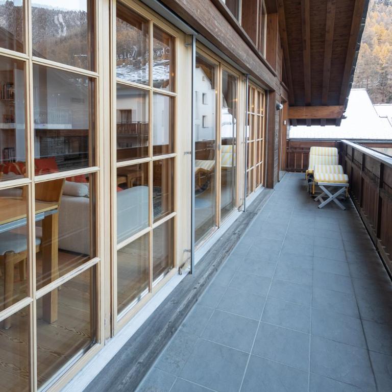 Haus Malva by Zermatt Premium Apartments - Malva 1 - Three-Bedroom Attic Apartment - 45