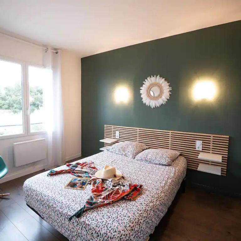 appartement n2 centre village, clim, parking gratuit - Appartement 1 Chambre - 1