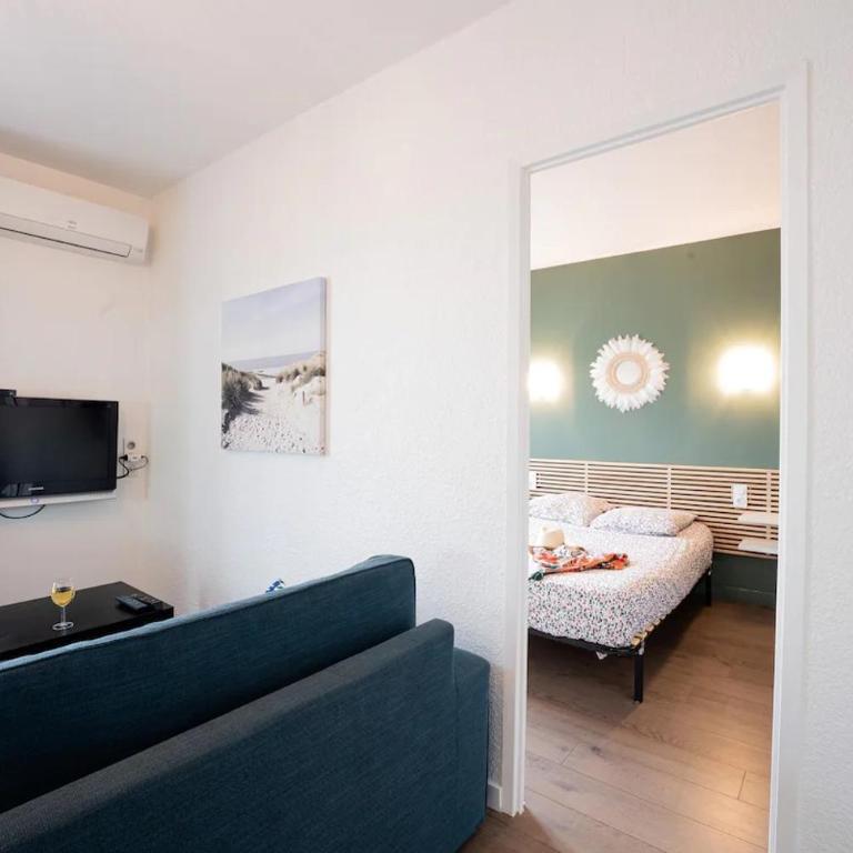 appartement n2 centre village, clim, parking gratuit - Appartement 1 Chambre - 6