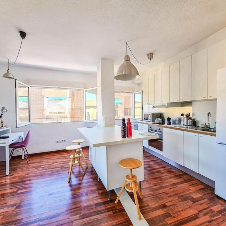 Lujoso piso en Plaza de Toros - Two-Bedroom Apartment - 16