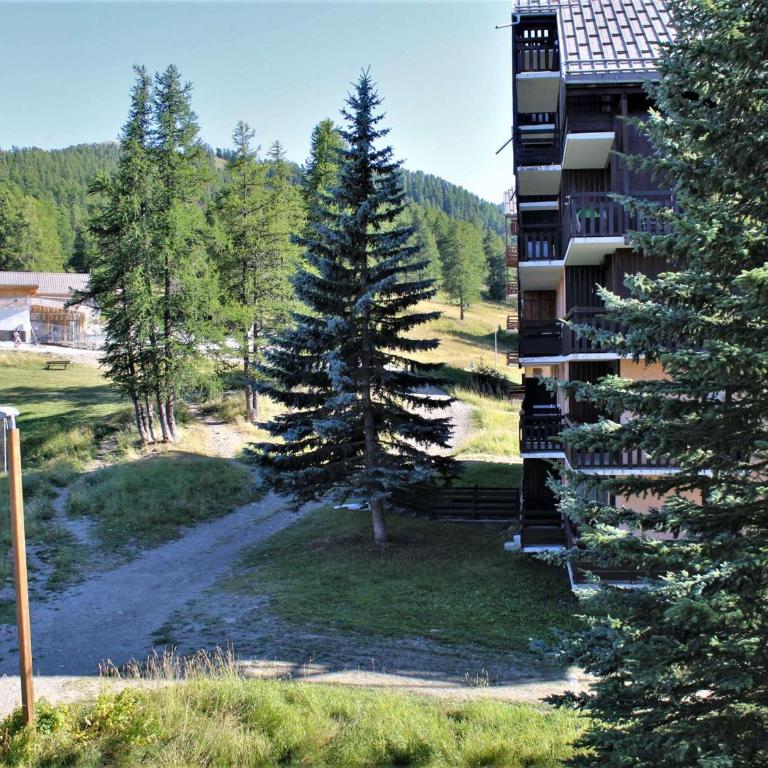 Appartement au pied des pistes avec balcon à Risoul - FR-1-330-146 - Appartement (6 Adultes) - 16