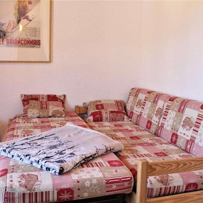 Studio cosy pour 4 à Risoul 1850, au pied des pistes, balcon ouest, 2 étoiles - Appartement 1 Chambre - 4