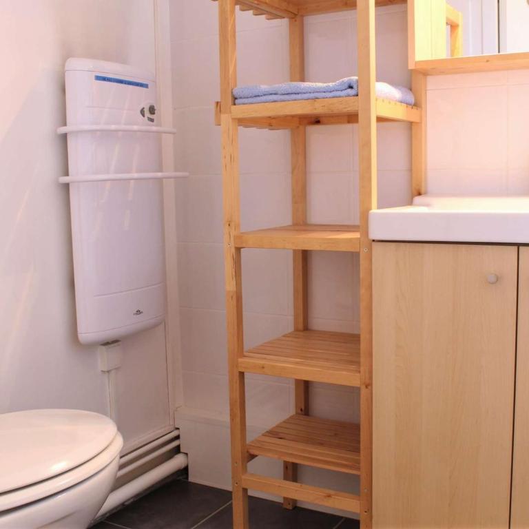 Studio cosy pour 4 à Risoul 1850, au pied des pistes, balcon ouest, 2 étoiles - Appartement 1 Chambre - 12